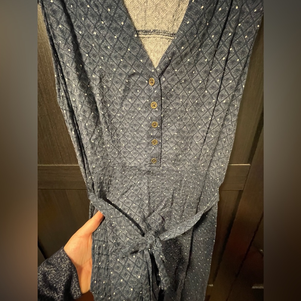 Blue hi-lo style midis length dress